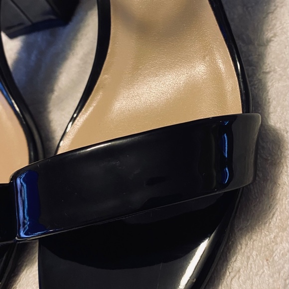 Brand New Glamorous Heels CALLISTO OF CALIFORNIA - Picture 4 of 8